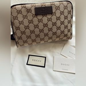GUCCI Original GG canvas belt bag/crossbody/waist bag/Fanny pack/ BUM bag